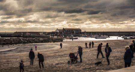 Lyme Regis beach sculpture to aims to reduce rubbish