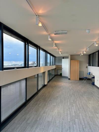 Langmoor Room on Marine Parade available for daily hire in Lyme Regis