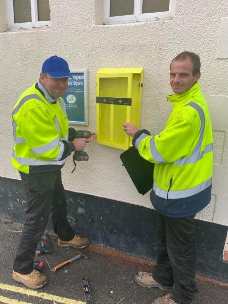 Town council install a ballot bin on the Cobb Arms toilets to encourage smokers to bin their butt
