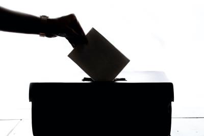 Council seat advertised following death of Cllr John Broom